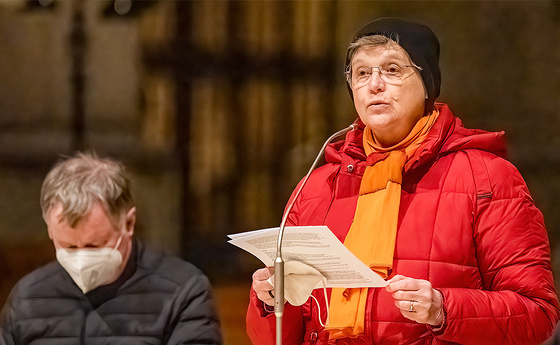 Initiatorin Schwester Maria Schlackl SDS (Initiative „Aktiv gegen Menschenhandel – Aktiv für Menschenwürde in OÖ“) 