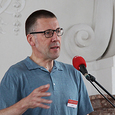 Dr. Niko Paech